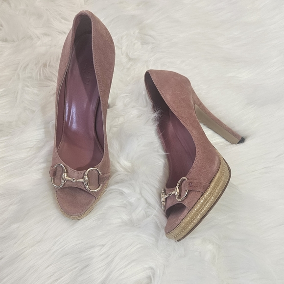 GUCCI Pink Champagne / Rose Peep Toe Heels - Picture 4 of 15